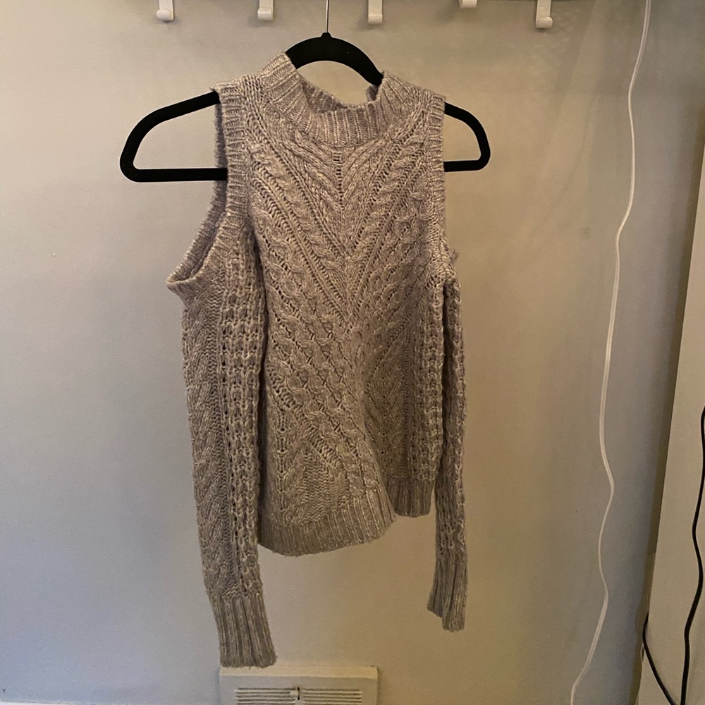 Express Sweater - Off the shoulder LIKE NEW